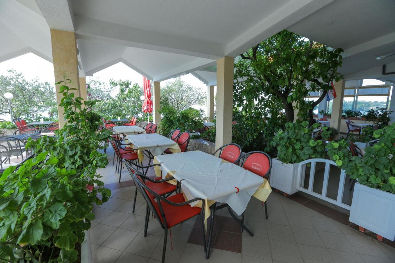 Pansion Croatia Starigrad Paklenica