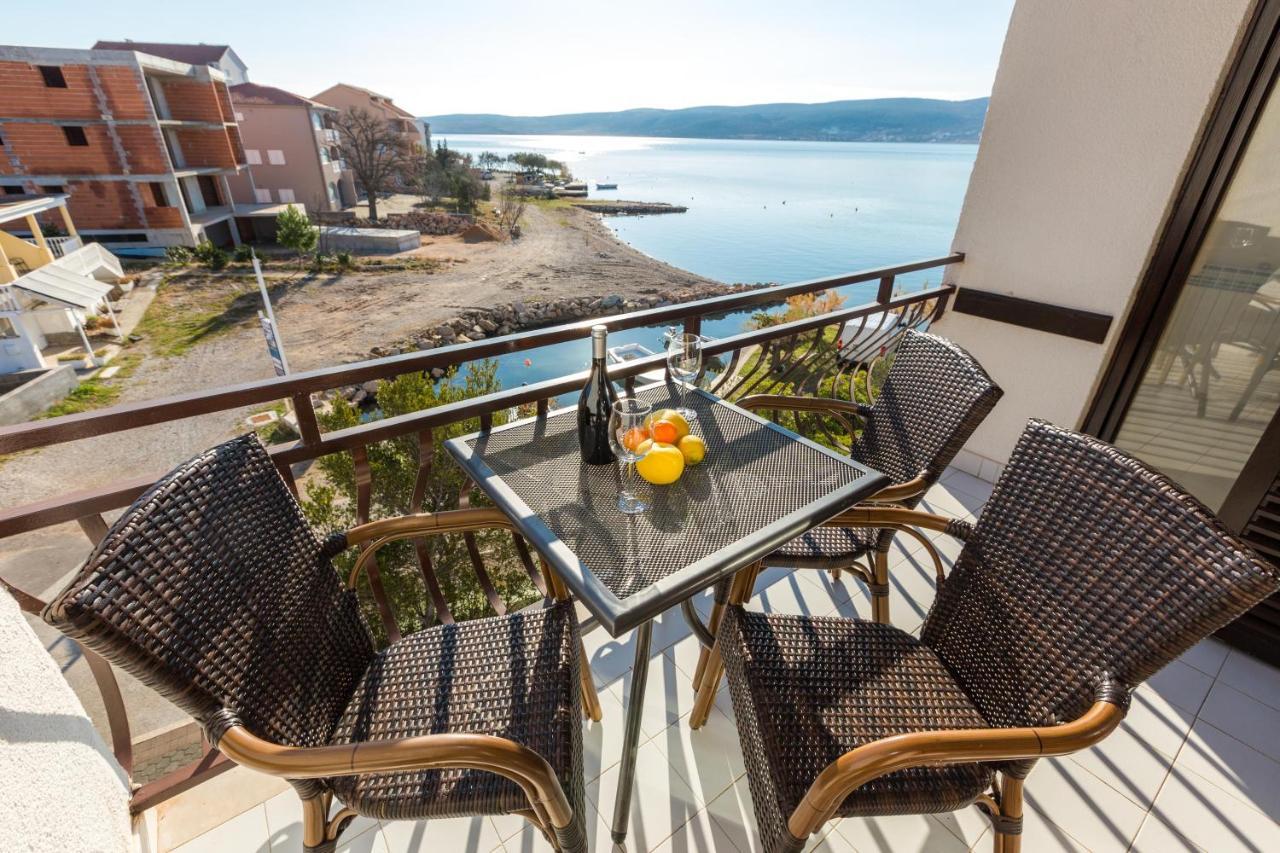 Pansion Croatia 3* Starigrad Paklenica