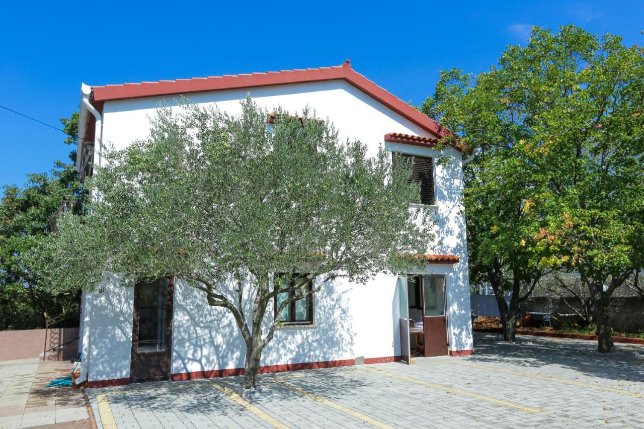 Pansion Croatia Bed & Breakfast Starigrad Paklenica