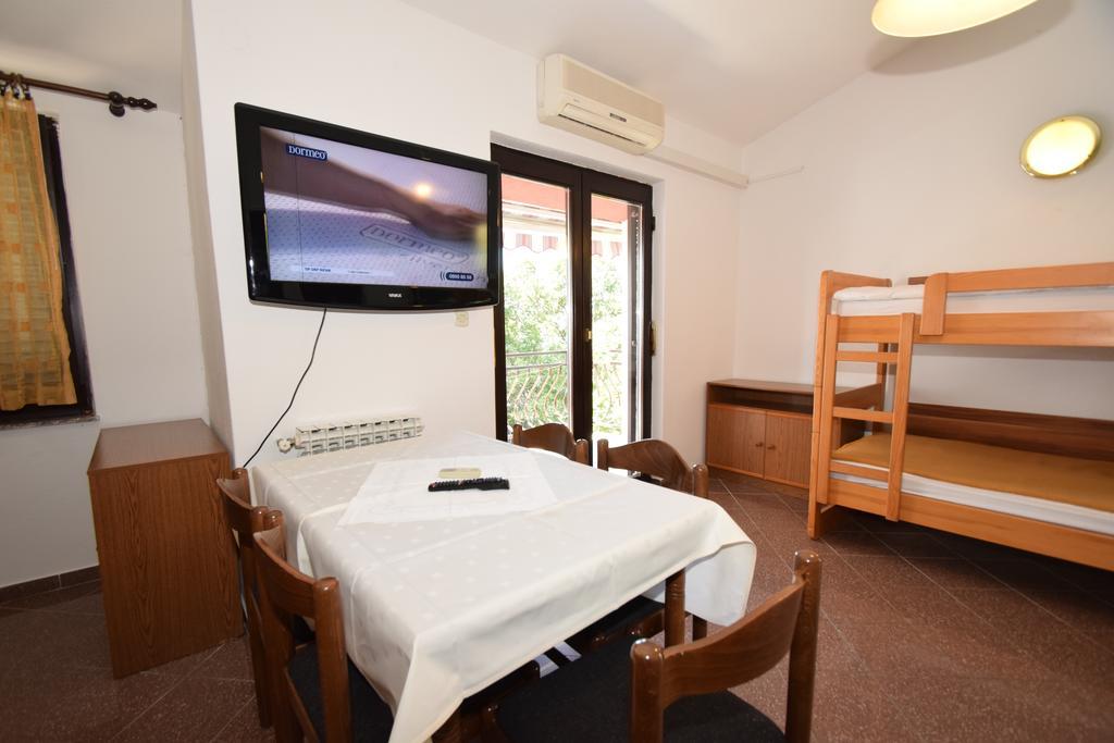 Pansion Croatia Starigrad Paklenica