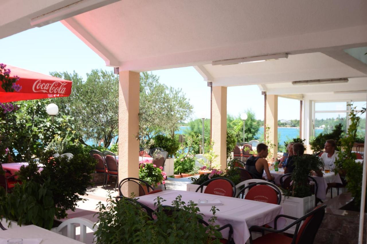 krevet i doručak Pansion Croatia Starigrad Paklenica